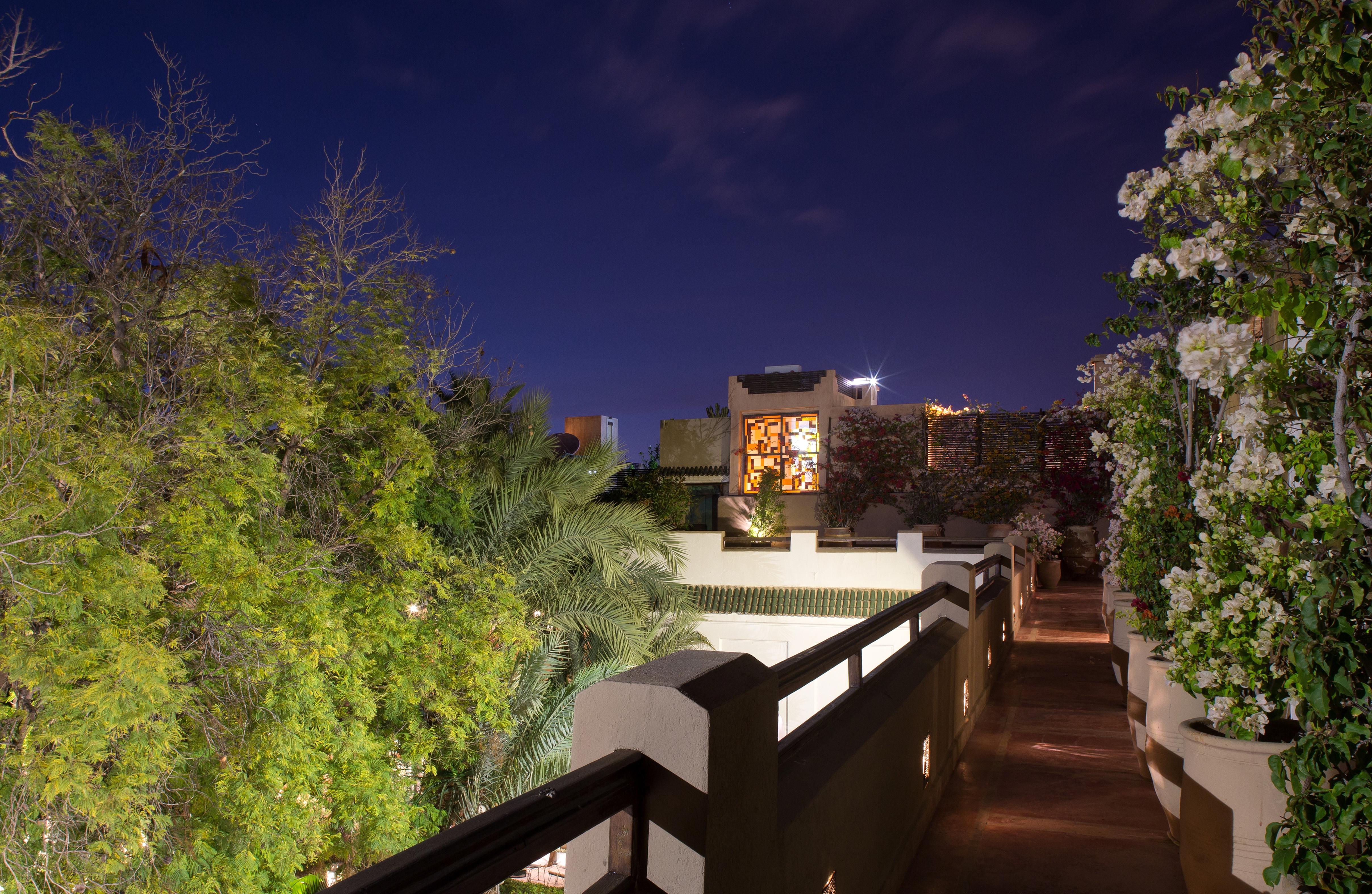 Les Jardins De La Medina Hotel Marrakesh Exterior foto Rooftop terrace